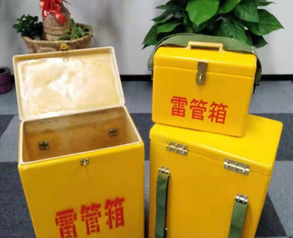 铁锋玻璃钢雷管箱有哪些特点